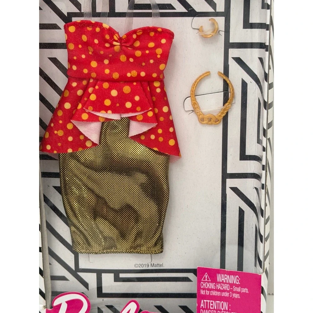 Barbie Fashion Pack Red Polka Dot Peplum Top Gold Metallic Skirt GHW81 Mattel